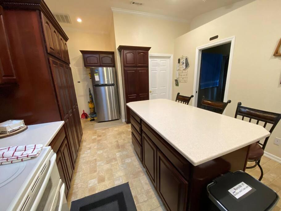 Get Away In The Redwoods Apartment